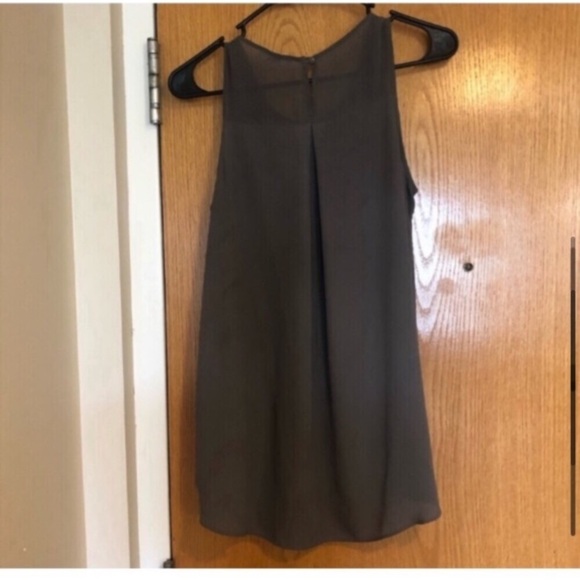 Lush long ruffle tunic army green sleeveless top Sz XS - Picture 7 of 11